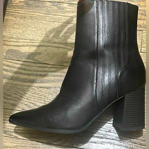 Blondo Waterproof Bootie